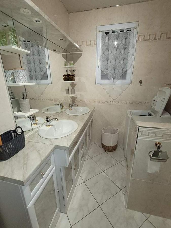 Appartement Cosy Style Industriel Bourges Exterior photo